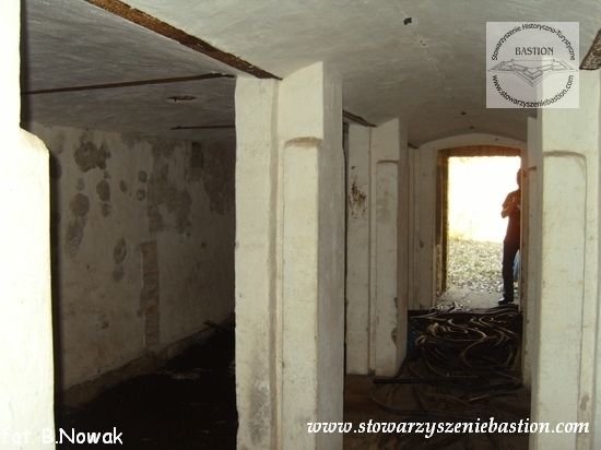 photo32.jpg
