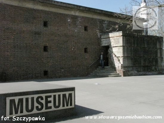 photo5.jpg
